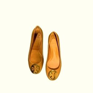 TORY BURCH BROWN BALLET FLATS WITH GOLD LOGO BRAND NEW! Sz 10.5